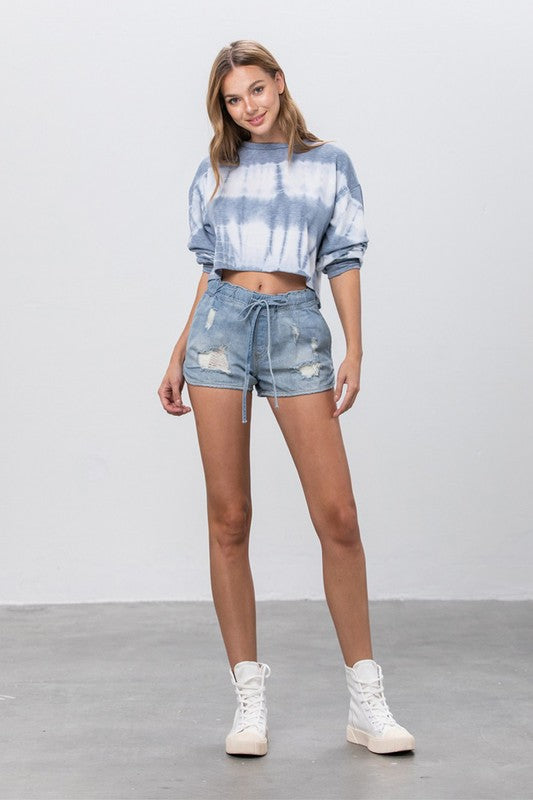 MID RISE JOGGER SHORTSMID-RISE JOGGER SHORTS100% COTTON(SIZE S)WAIST 29 1/2"HIP 39 1/2"FRONT RISE 10 1/4"LEG OPENING 23"INSEAM 2 1/2"*Model wears size S*MODELHEIGHT 5'9"WAIST 24"HIPS 35"B