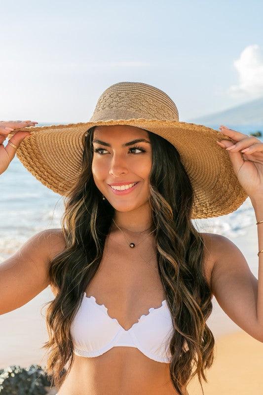 Scallop Edge Bow Accent SunhatScallop Edge Bow Accent Sunhat DetailsScallop edge designBurlap bow accentHat material: 100% strawBrim length: 5.5"Foldable & packableInside lining for all-day c