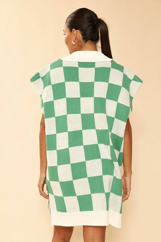 Check knit poncho*Exclusive In-House Design*-Checkered-V neckline w/Collar-Side slits at hem-All original designMade In: China