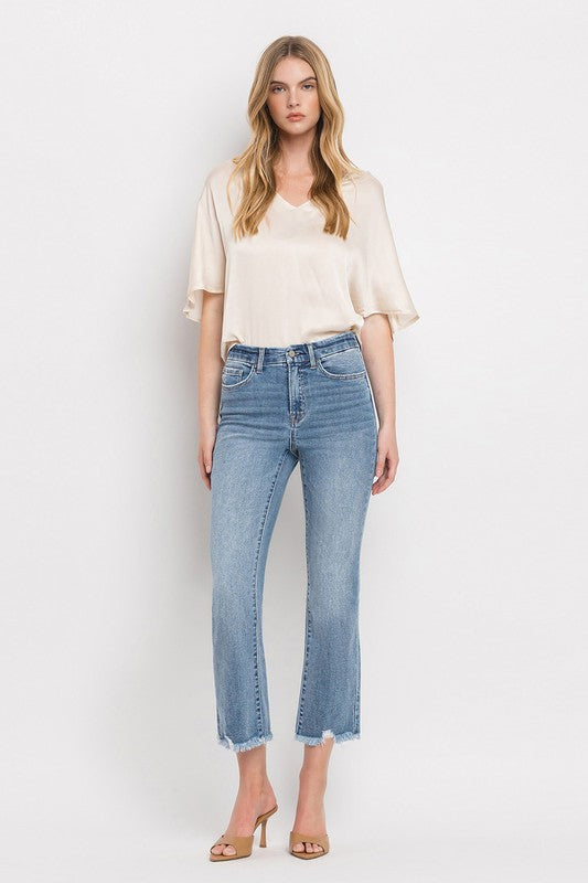 High Rise Crop Flare JeansThe High Rise Crop Flare Jeans are a versatile addition to your denim collection. Crafted from comfort stretch denim, they offer both style and flexibility. With a h