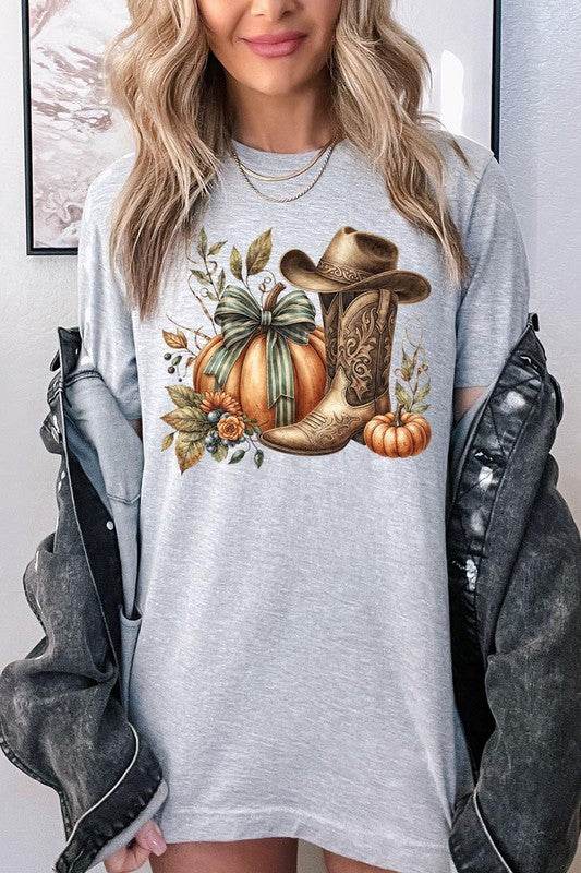 Howdy Pumpkin Western Fall Graphic TeeHowdy Pumpkin Western Fall Graphic Tee.Unisex Crew Neck Short Sleeve Tees.Crafted from premium materials, tailored to your lifestyle, ensuring a comfortable fit for