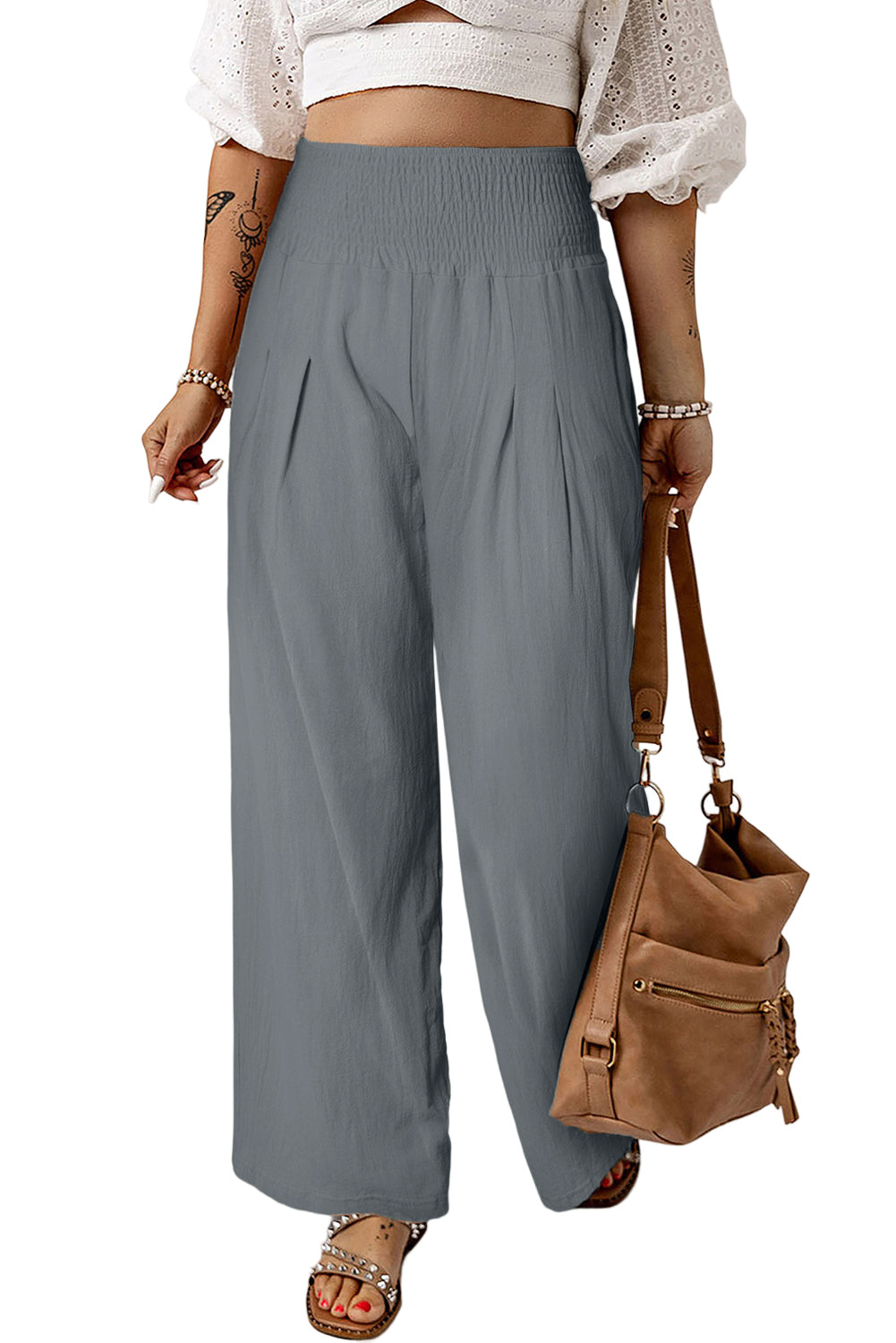 Black Smocked Wide Waistband High Waist Wide Leg PantsMaterial:65%COTTON+35%POLYESTER
Flattering smocked waistband cinches at the
waist for a lovely silhouette
High waist design elongates legs for a
st
