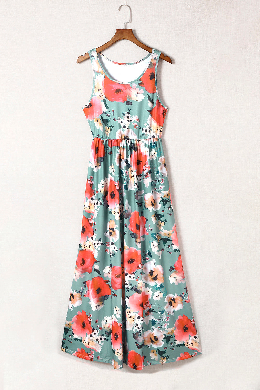Green Floral Print Sleeveless Maxi Summer Tank DressMaterial:95%Polyester+5%Elastane
•A floral print dress that features a sleeveless design, a long maxi length, and a round neck for a sophisticated look.