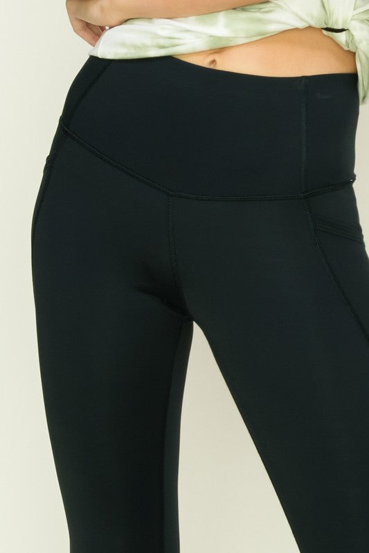 Out 'n About High Waist LeggingsElevate your mornings with our Out 'n About High Waist Leggings! These chic leggings are designed to give you a polished look that will turn heads. Featuring a high