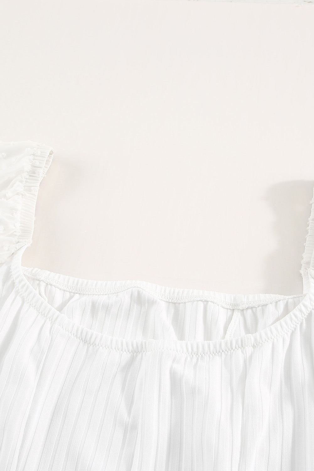 White Casual Solid Swiss Dot Ribbed Puff Sleeve BodysuitMaterial:95%Polyester+5%Elastane
Look super sweet for date night in our swiss dot bodysuit
This ribbed knit bodysuit features contrasted swiss dot bi