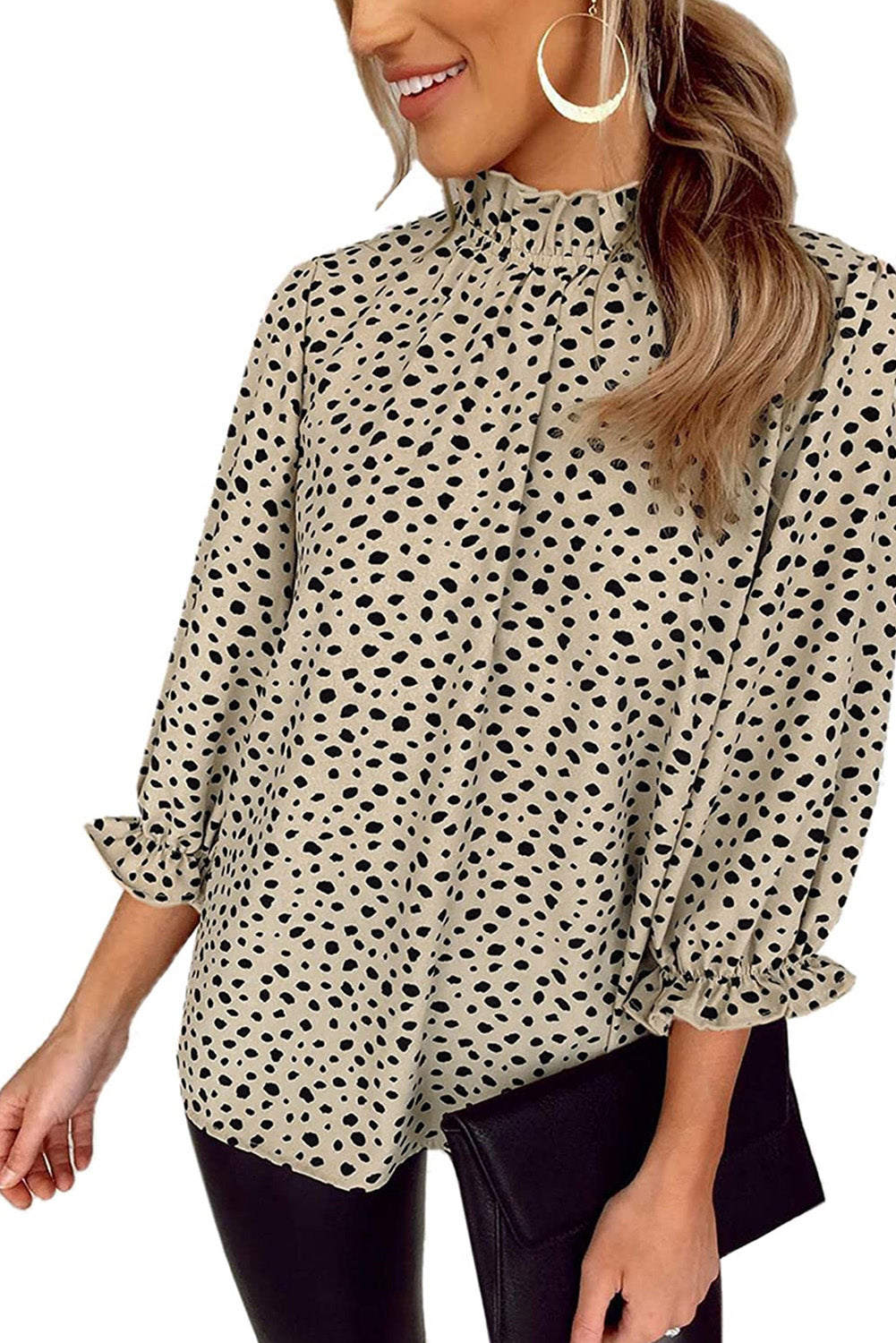 Khaki Leopard 3/4 Ruffle Sleeve Frill Neck BlouseMaterial:100%Polyester



		MOQ: From $39
	
	
		Dropshipping: Place orders at Shewin, and we will ship the merchandise directly to your customers. Our dropship 