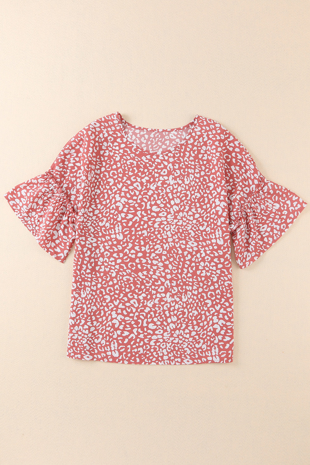 Pink Leopard Print Casual Flounce Sleeve Blouse for WomenMaterial:100%Polyester



		•A stylish, trendy way to add a touch of animal print to your wardrobe.
	
	
		•The flounce sleeves add a playful touch to a classic 