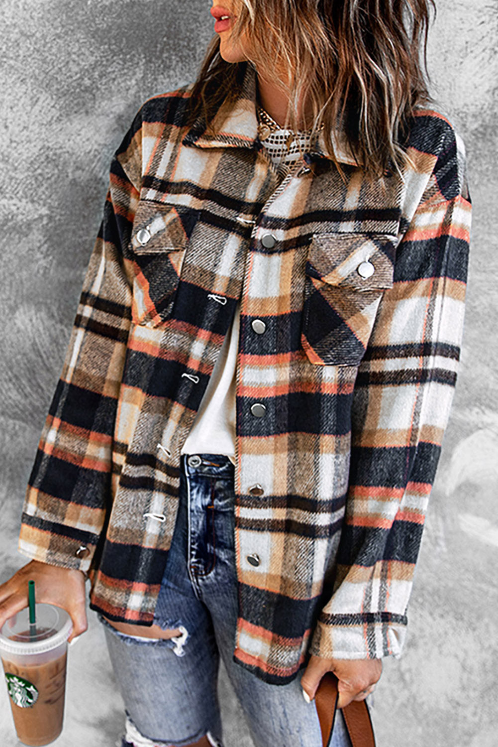 Khaki Plaid Print Casual Button Up Pocket ShacketMaterial:100%Polyester



		Sweet yet rugged plaid details adorn this cozy shirt
	
	
		Designed with a button front, long sleeves, large front pockets &amp; an 