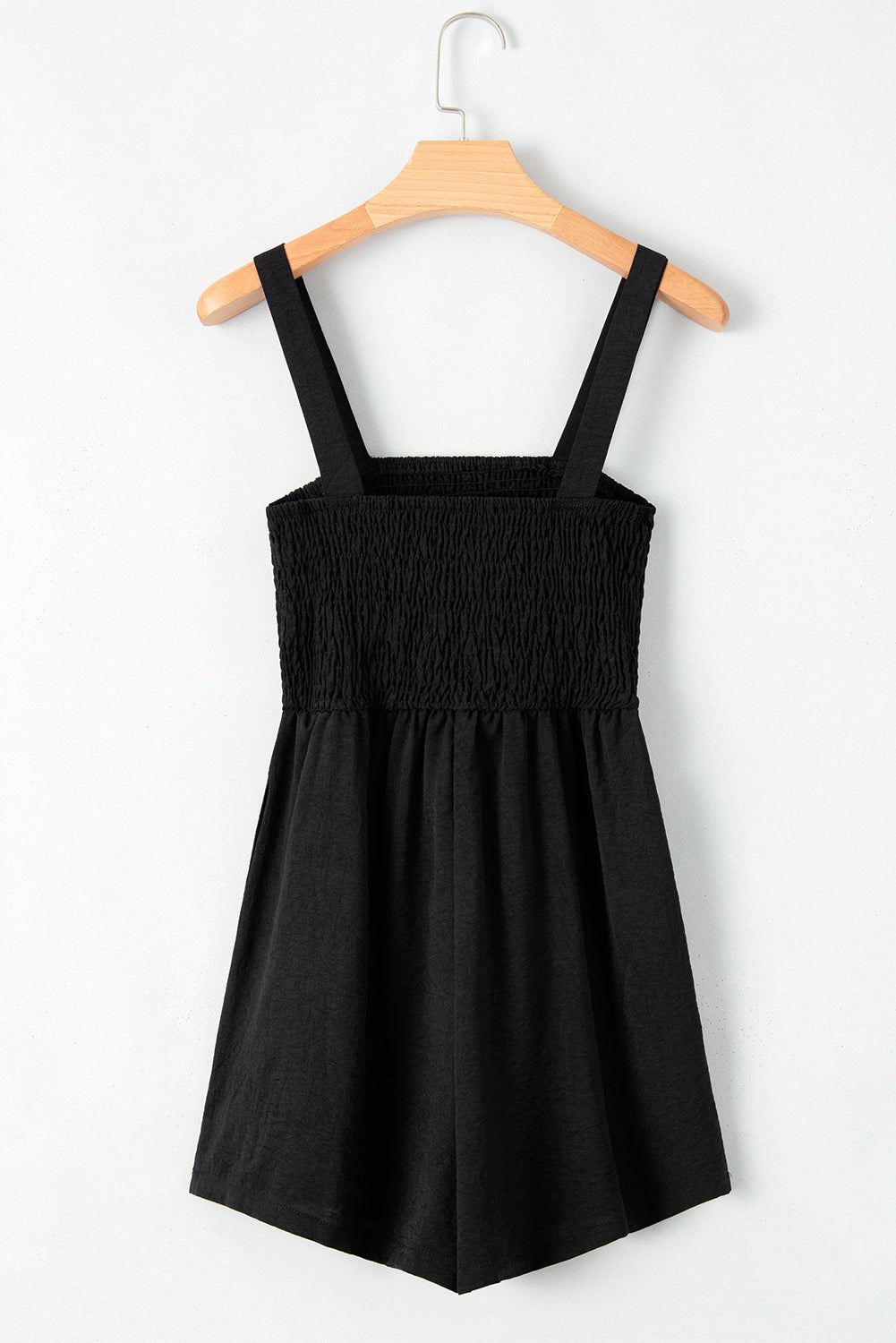 Black Casual Pocketed Smocked Sleeveless RomperMaterial:100%Polyester

• This romper is a versatile wardrobe staple that effortlessly combines comfort and style. 
• Crafted with high-quality fabric, this romper