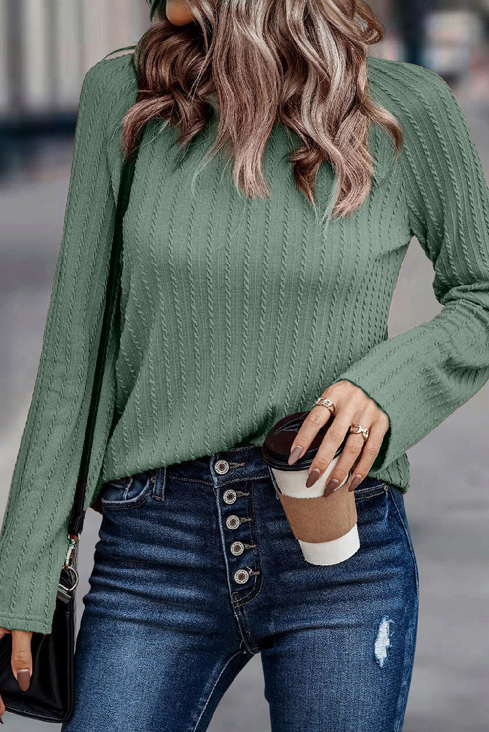 Pink Ribbed Round Neck Knit Long Sleeve TopMaterial:95%POLYESTER+5%ELASTANE



		The round neck design of the top offers a classic and timeless look, making it suitable for both casual and dressier occasion