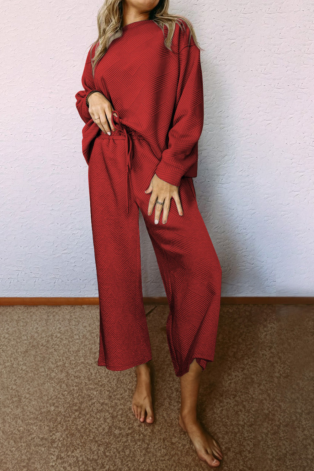 Red Dahlia Textured Loose Slouchy Long Sleeve Top and Pants SetMaterial:95%POLYESTER+5%ELASTANE



		Our Gray Textured Loose Slouchy Long Sleeve Top and Pants Set, a comfortable and stylish ensemble that is perfect for loungin