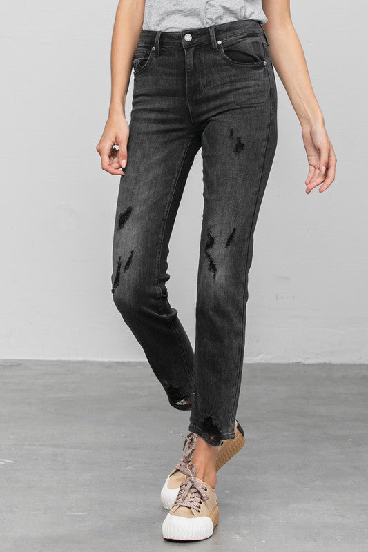 MID-RISE ANKLE STRAIGHT JEANSMID-RISE ANKLE STRAIGHT JEANS 49% COTTON, 29% POLYESTER, 21% RAYON, 1% SPANDEX(SIZE 3)WAIST 24 1/2"HIP 32 1/2"FRONT RISE 9 1/2"LEG OPENING 12 1/4"INSEAM 27 1/2"*Mode