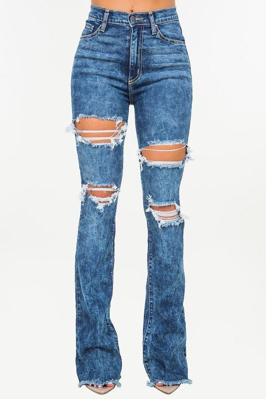 Thania Boot Cut JeanRevamp your wardrobe with the classically stylish Tania Boot Cut Jean! Boasting a front button and zipper closure, this classic jean has all the features you need. F