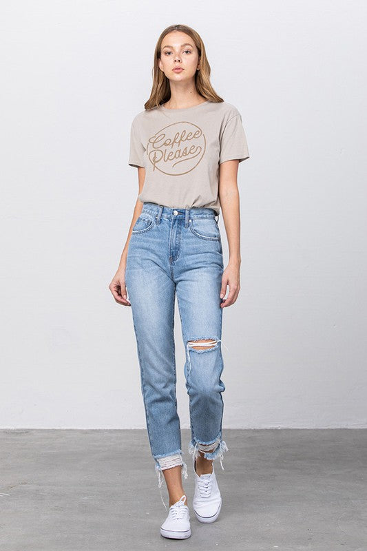HIGH WAIST TAPERED JEANSHIGH WAIST TAPERED JEANS100% COTTON(SIZE 3)FRONT RISE 11"INSEAM -26 1/2"LEG OPENING - 12 1/4"*Model wears size 3*MODELHEIGHT 5'9"WAIST 24"HIPS 35"BUST 34"SIZE 1-3-5-
