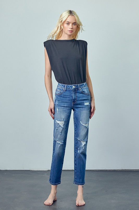 SLIM GIRLFRIEND JEANSSLIM GIRLFRIEND JEANS 98% COTTON, 2% SPANDEX(SIZE 3)WAIST 26"HIP 34 1/4"FRONT RISE 10"LEG OPENING 12 3/4"INSEAM 29"*Model wears size 3*MODELHEIGHT 5'9"WAIST 24"HIPS 