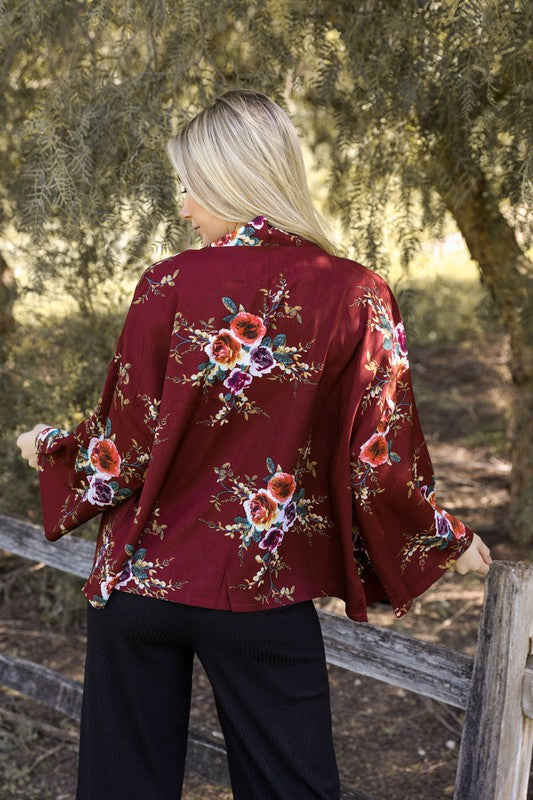 Lush Rose KimonoLush Rose Kimono with ArmholesImmediate ShippingOne Size Fits MostSizes 0-12Length: 22 inBust Across: 26.5 inShoulder Across: 24 inSleeve Length: 13.5 inSleeve Openi