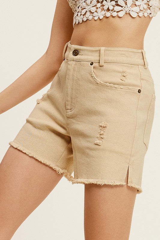 CASUAL WASHED STYLE DENIM SHORTS WITH POCKETSCasual washed-style denim shorts with pockets and slit detail on side. Easy to wear with any kinds of top.*Actual colors may vary slightly due to product finishes ov