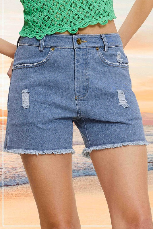 CASUAL WASHED STYLE DENIM SHORTS WITH POCKETSCasual washed-style denim shorts with pockets and slit detail on side. Easy to wear with any kinds of top.*Actual colors may vary slightly due to product finishes ov