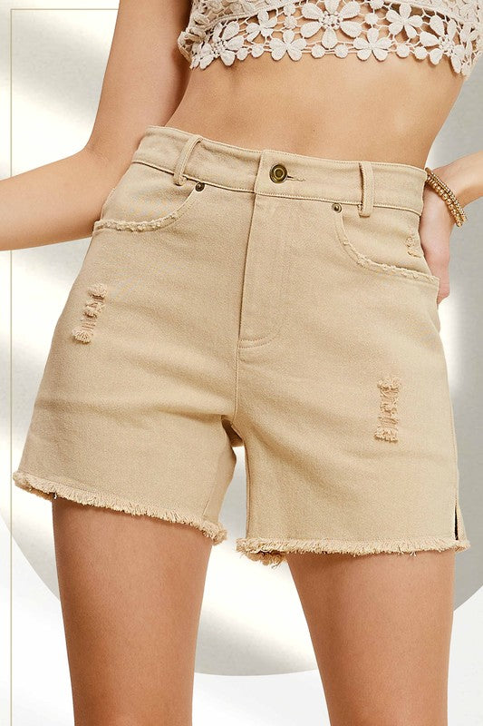 CASUAL WASHED STYLE DENIM SHORTS WITH POCKETSCasual washed-style denim shorts with pockets and slit detail on side. Easy to wear with any kinds of top.*Actual colors may vary slightly due to product finishes ov