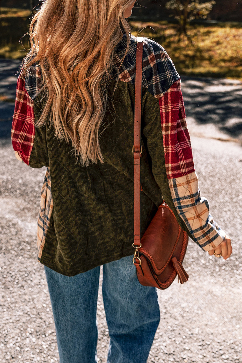 Red Mixed Plaid Pocketed Button-up ShacketMaterial:100%Polyester

• Stand out in style with our shacket, blending sophistication with a touch of playfulness.
• Crafted with quality materials, this shacket 