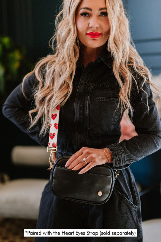 Frankie Crossbody Waist Belt Shoulder BagLightweight? Check. Durable? Check. Versatile? Biiig check.With its multi-wear options and adjustable strap, this convertible bag is the epitome of essential. Style 