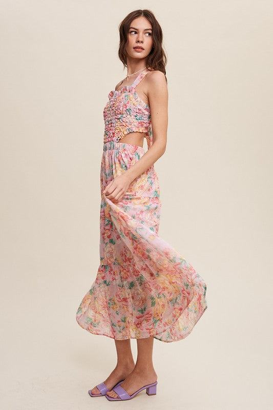 Floral Bubble Textured Two-Piece Style Maxi DressThe Floral Bubble Textured Two-Piece Style Maxi Dress is a charming ensemble that exudes femininity and sophistication. Crafted from chiffon, the maxi dress features