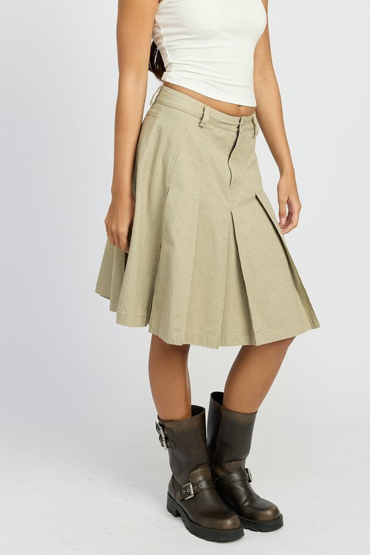 KNEE LENGTH PLEATED SKRTSIZE &amp; FIT :MODEL WEARS SIZE SMALLMODEL'S HEIGHT 5'9Made In: IMPORTEDFabric Contents: 100% COTTON