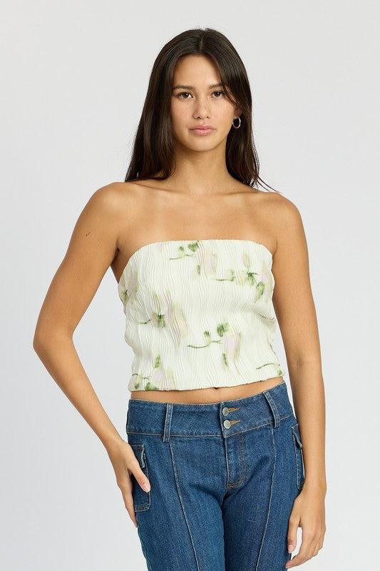 FLORAL TUBE TOPSIZE &amp; FIT :MODEL WEARS SIZE SMALLMODEL'S HEIGHT 5'9Made In: IMPORTEDFabric Contents: 100% POLYESTERLINING: 100% POLYESTER