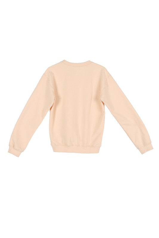 Cream sweat shirt with embo- Cream sweat shirt with logo embroidery, soft handfeel with peach finish, rib binding at neck and cuff- Pattern type : solid- Neck line : round neck- Sleeve type : 