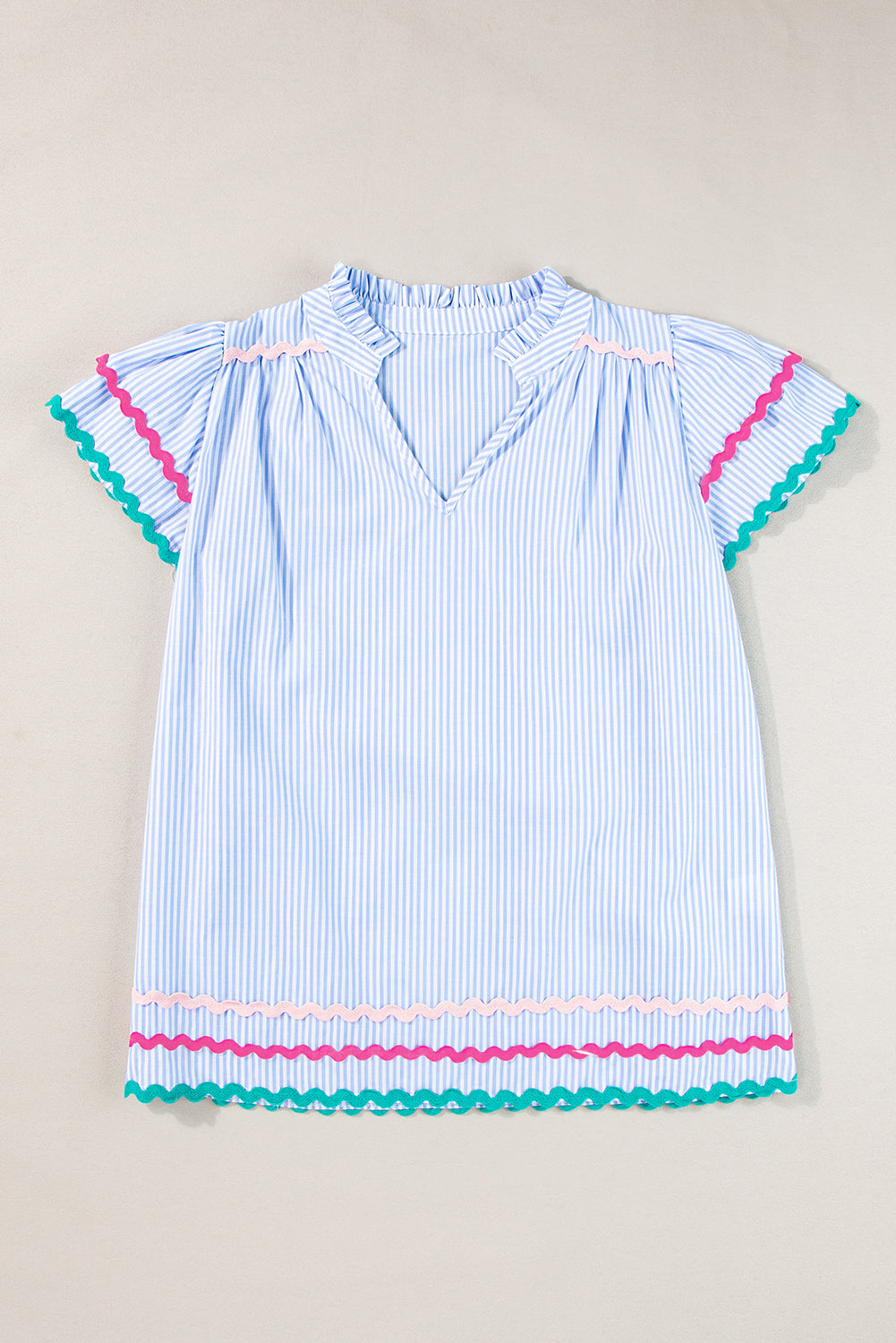 Sky Blue Striped Ricrac Splicing Frill V-Neck BlouseMaterial:100%Cotton



		Playful stripes: This blouse features a fun striped pattern with flirty frill details and a flattering V-neck.
	
	
		Chic and charming: