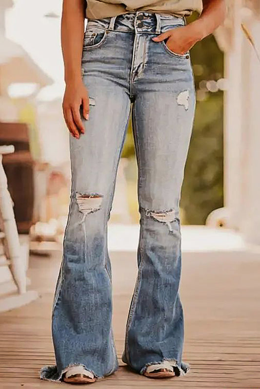 Dusk Blue Vintage Light Wash Ripped Raw Edge Flare JeansMaterial:75%Cotton+23%Polyester+2%Elastane



		Embrace a classic look with vintage appeal through our light wash jeans.
	
	
		The distressed and ripped details