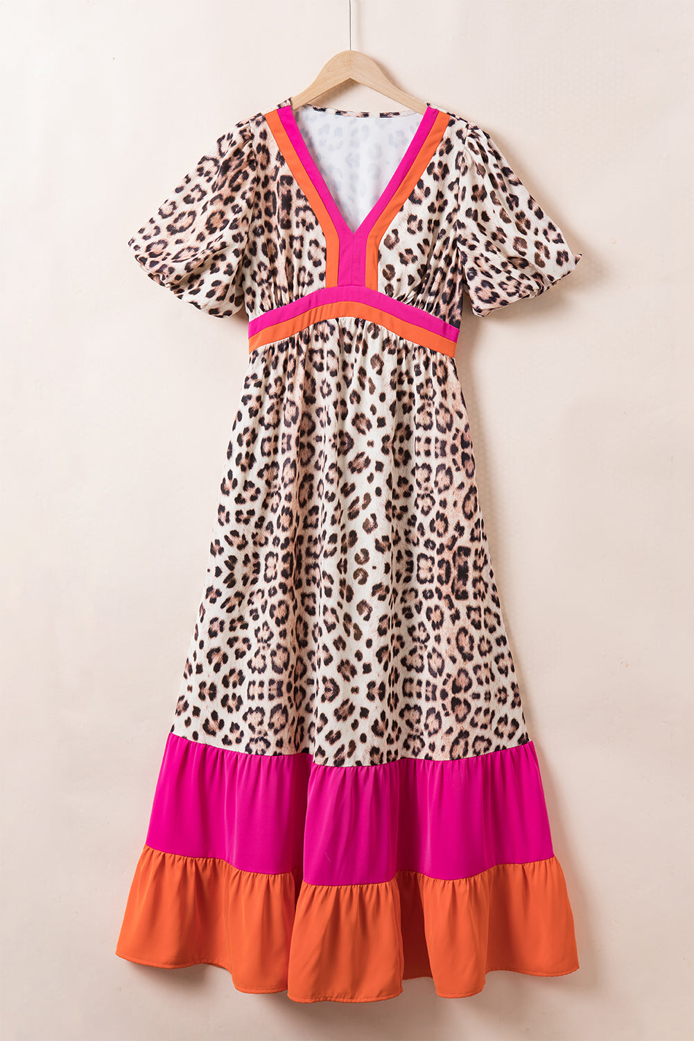 Bright Pink V-neck Leopard Print Colorblock Maxi DressMaterial:100%Polyester



		The eye-catching leopard print effortlessly adds a touch of wild sophistication, ensuring you stand out at any event or occasion.
	
	