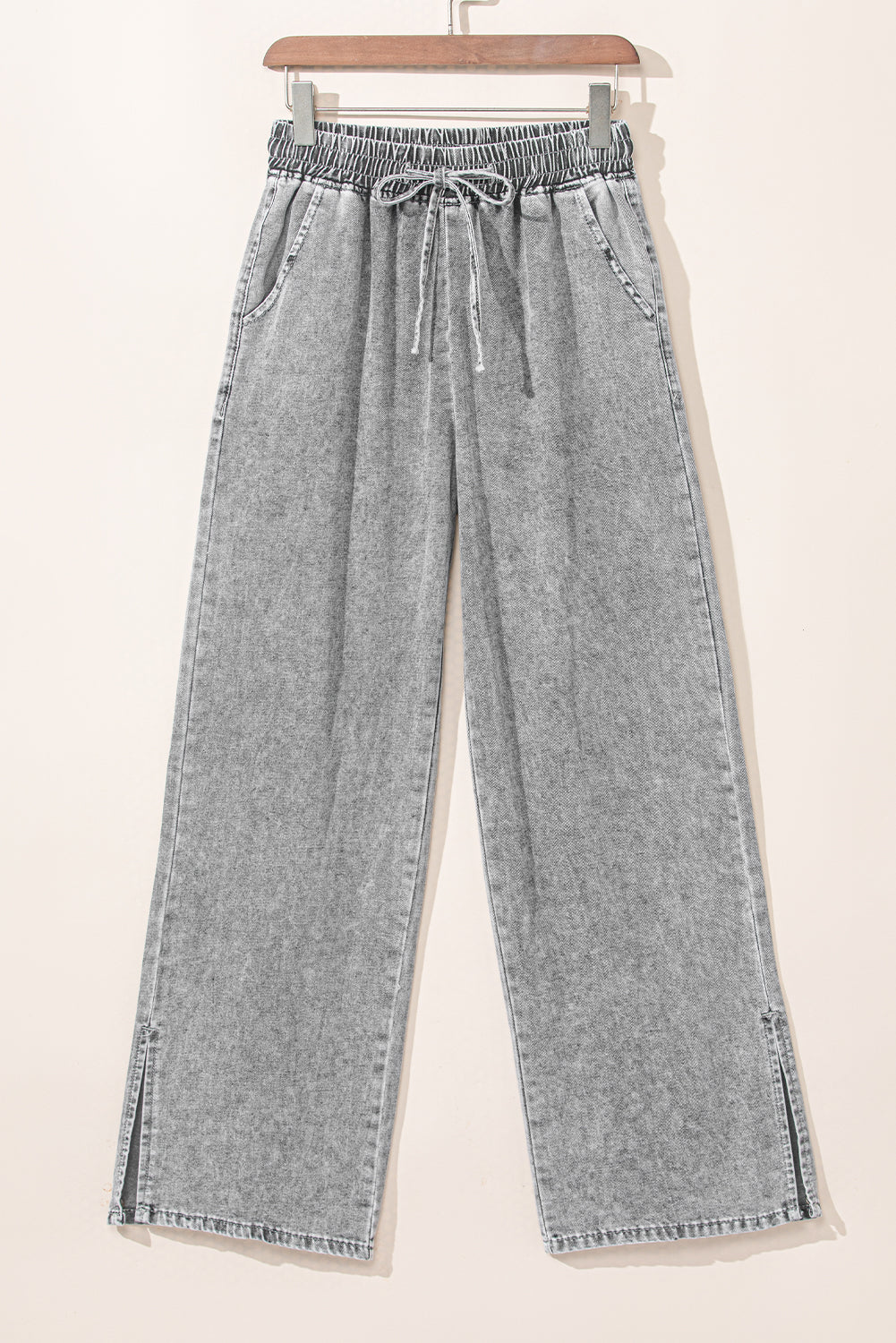 Medium Grey Drawstring Elastic Waist Wide Leg JeansMaterial:82%Cotton+10%Polyester+8%Viscose



		Discover the perfect combination of style and comfort with these wide-leg jeans. 
	
	
		Their relaxed and flowy s