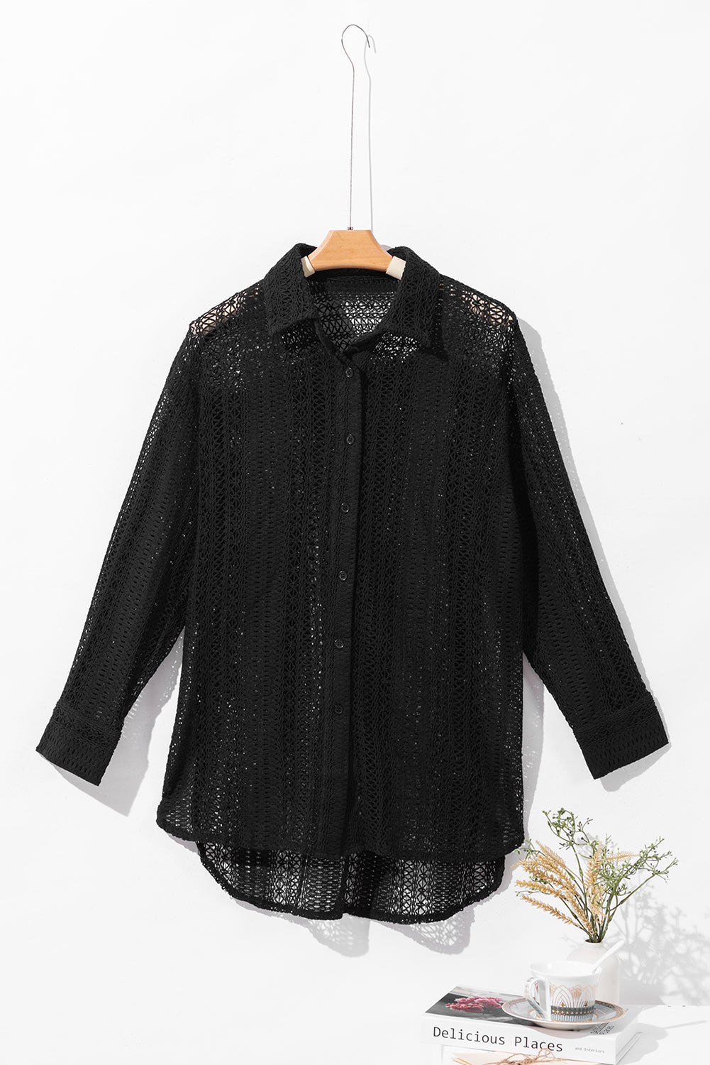 Beige Lace Crochet Collared Button Up Oversized ShirtMaterial:85%Cotton+15%Polyester

• Effortlessly elegant, the shirt exudes bohemian charm with its intricate crochet lace detailing.
• Its oversized fit offers comf