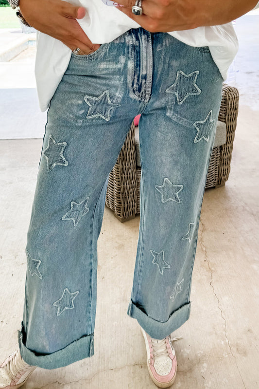 Dusk Blue Star Patched Straight Leg Loose JeansMaterial:71%Cotton+27.5%Polyester+1.5%Elastane

• Elevate your casual wardrobe with our jeans, perfect for a relaxed yet stylish look. 
• Crafted with intricate st