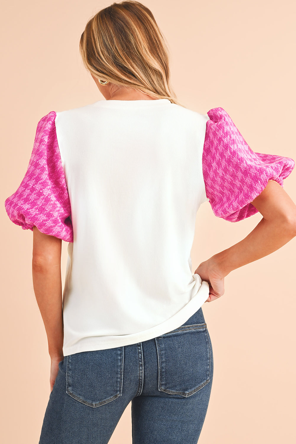 White Tweed Lantern Sleeve Patchwork BlouseMaterial:93%Viscose+7%Elastane



		The blouse features lantern sleeves, which are characterized by their voluminous and puffed shape. 
	
	
		The blouse can be 