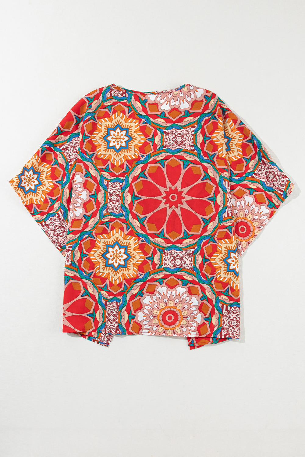 Red Floral Print V Neck Button Decor Batwing BlouseMaterial:100%Polyester



		Flowy floral top: Breezy and comfy with a V-neck and loose batwing sleeves.
	
	
		Button-up floral blouse: Features a flattering V-n