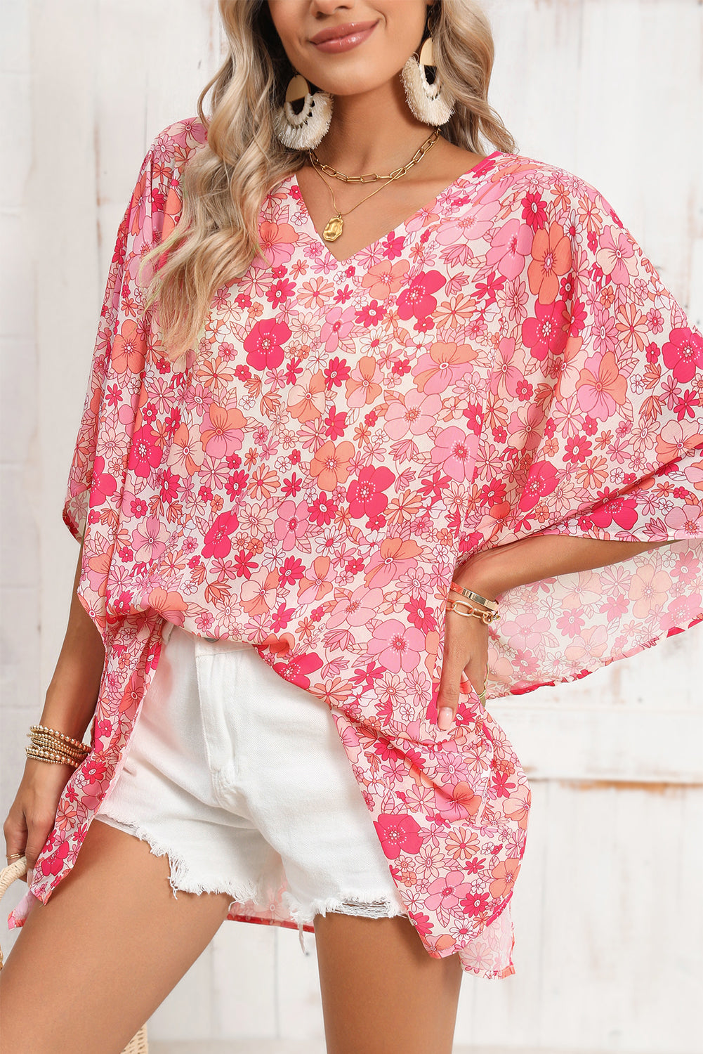 Pink Boho Floral Print V Neck Oversized BlouseMaterial:100%Polyester



		This oversized blouse is not only cool and comfortable but also suitable for any figure, making it a versatile choice for various body 