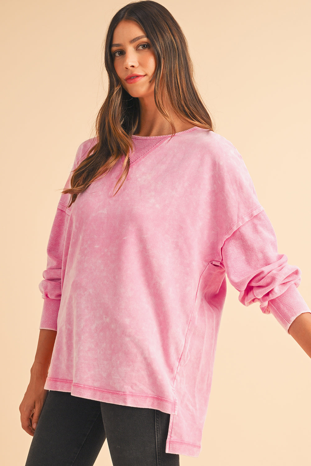 Orchid Petal Mineral Wash Drop Shoulder Oversized SweatshirtMaterial:85%Cotton+15%Polyester

• The unique patchwork design adds a stylish twist to your casual look.
• Enjoy the comfort of the oversized fit and drop shoulder