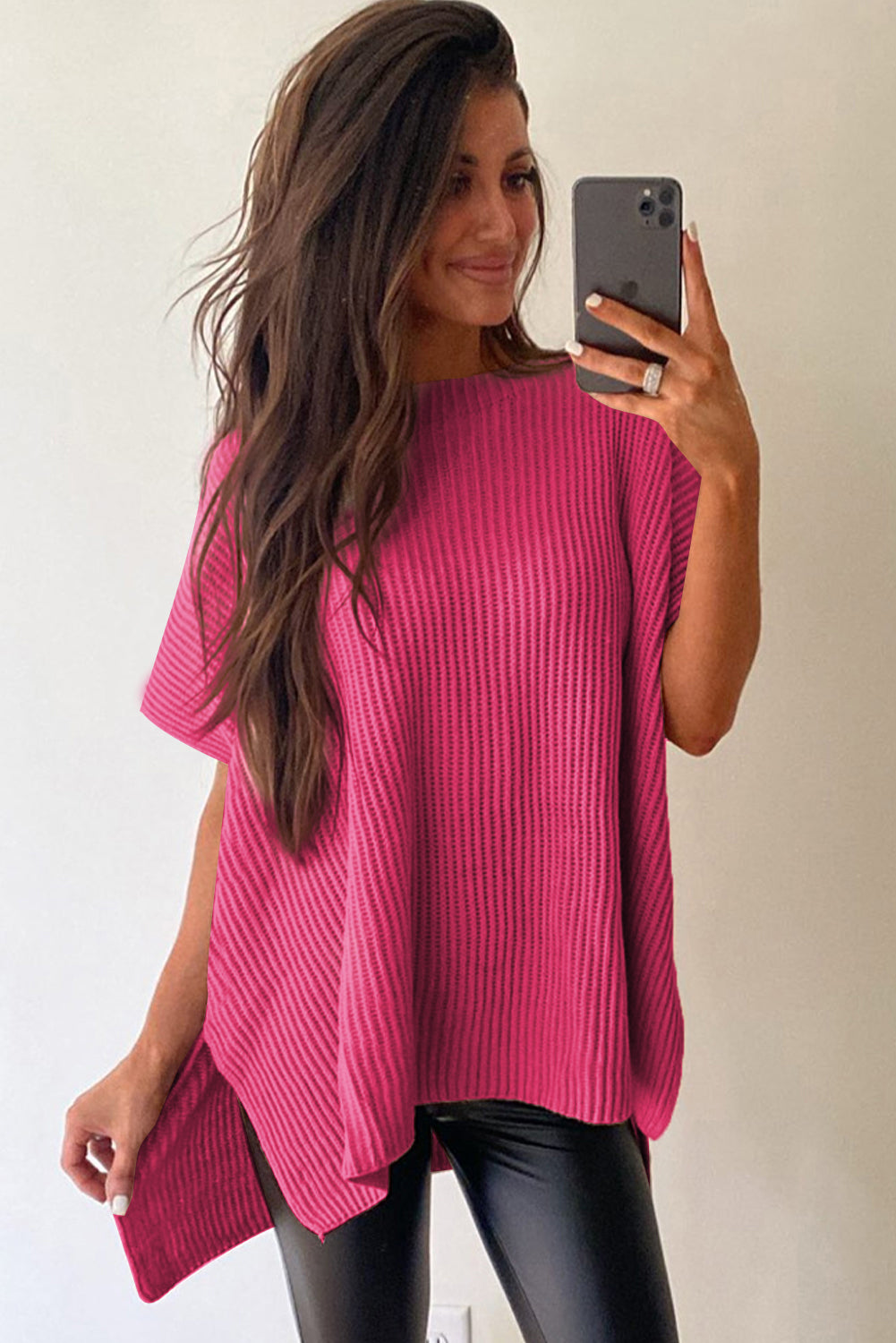 Apricot Side Slit Short Sleeve Oversized SweaterMaterial:55%Acrylic+45%Cotton



		The sweater is a comfortable and chic addition to your wardrobe. Made from breathable, lightweight, and stretchy knitted fabric,