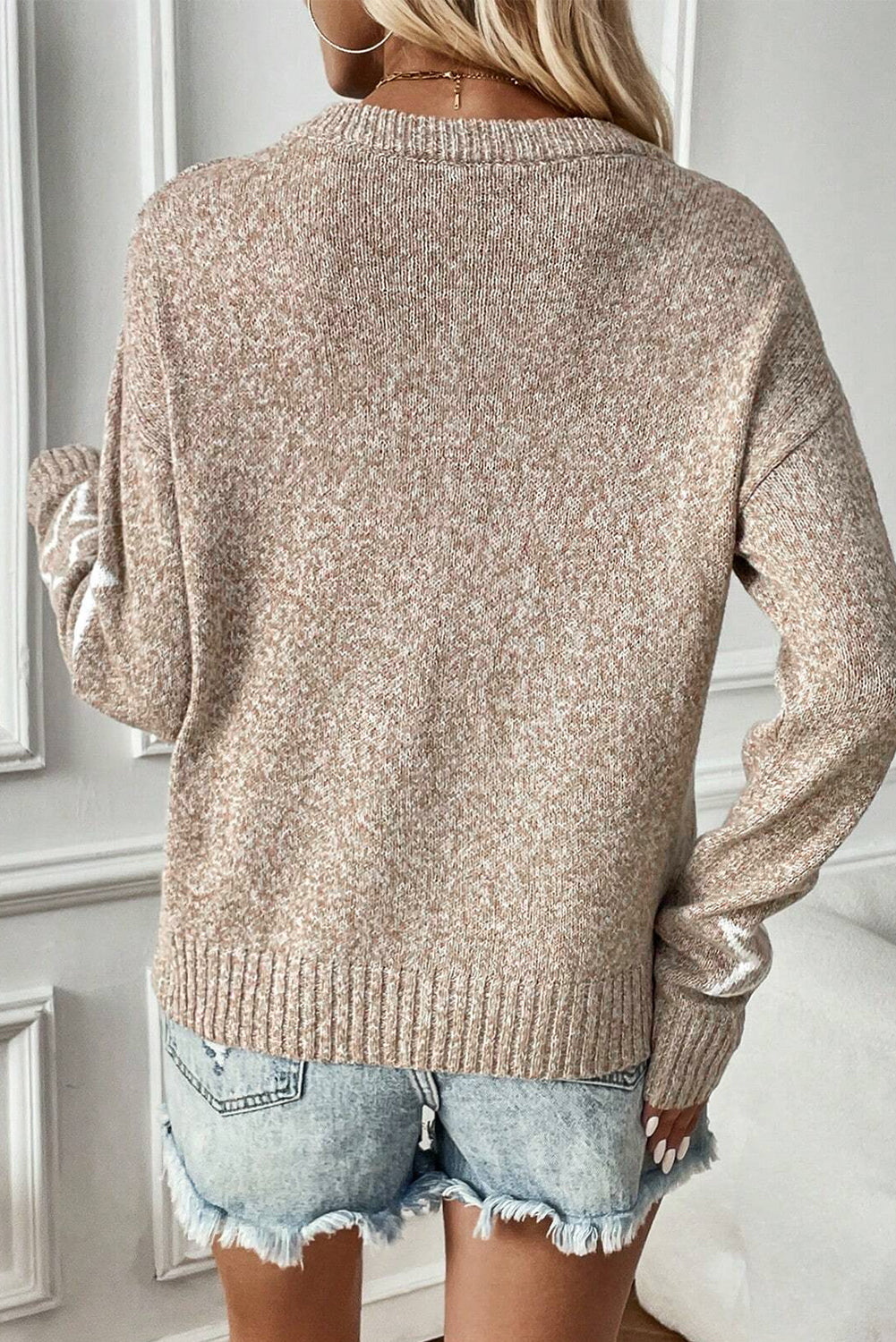 Khaki Star Pattern Drop Shoulder Knit SweaterMaterial:100%Polyester

• Elevate your casual look with our sweater, featuring a trendy star design on a cozy rib-knit fabric.
• The drop shoulder design adds a ch