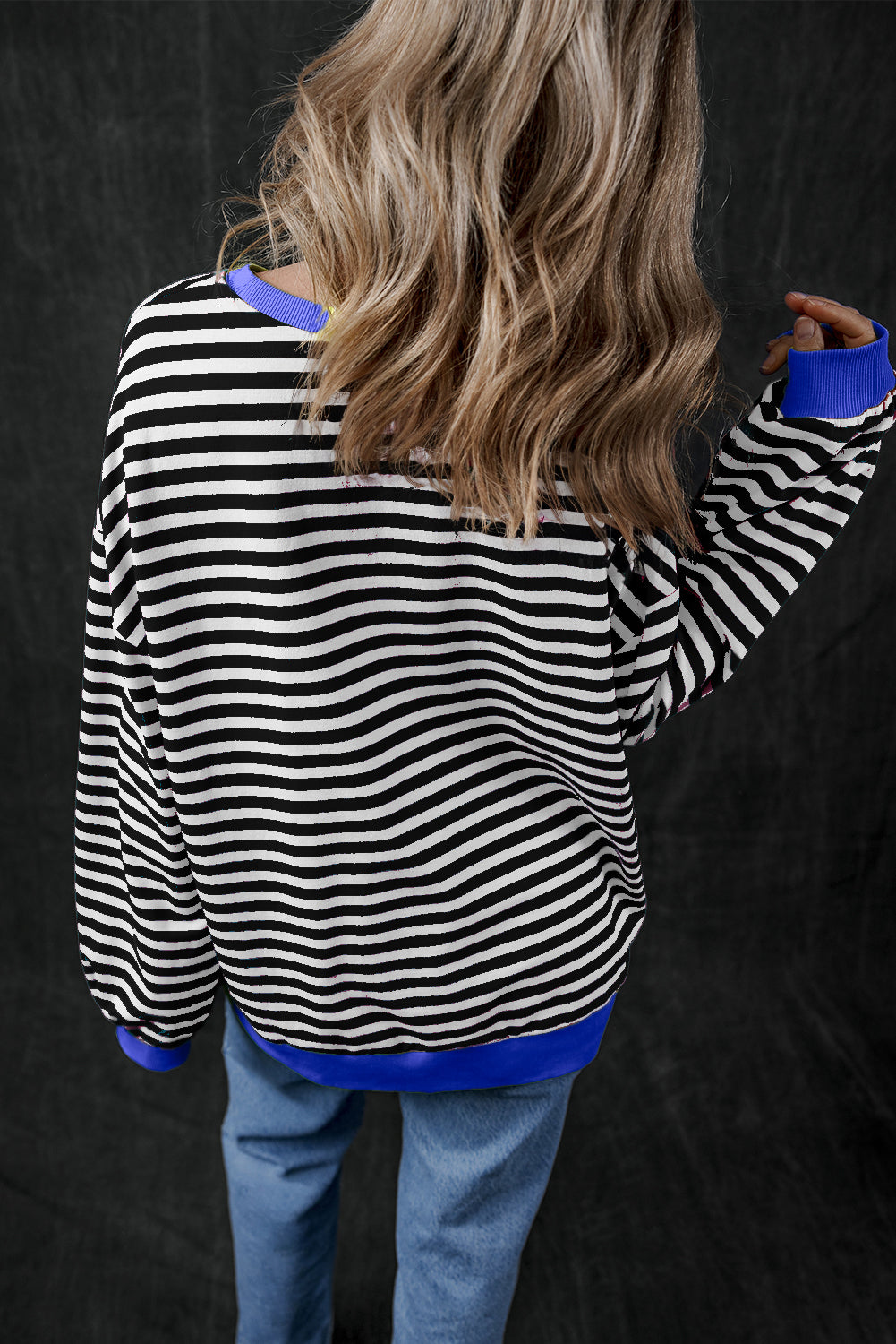 Green Stripe Funny Halloween Pumpkin Pattern Oversize SweatshirtMaterial:95%Cotton+5%Elastane

• Stand out this Halloween with the Green Stripe Funny Pumpkin  Oversize Sweatshirt, perfect for adding a touch of humor to your spoo