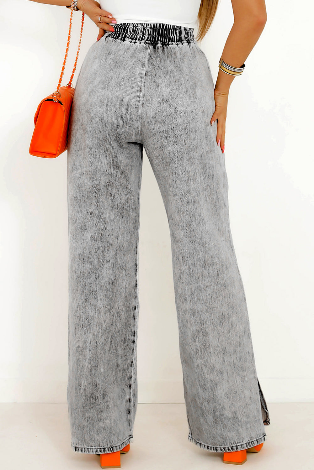 Medium Grey Drawstring Elastic Waist Wide Leg JeansMaterial:82%Cotton+10%Polyester+8%Viscose



		Discover the perfect combination of style and comfort with these wide-leg jeans. 
	
	
		Their relaxed and flowy s