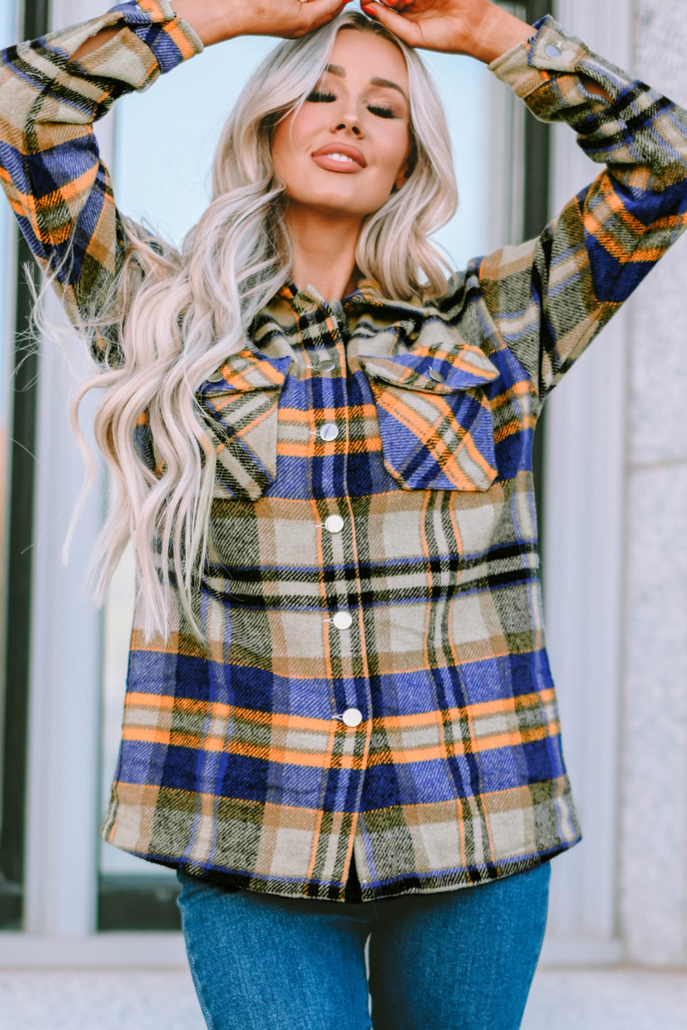 Khaki Plaid Print Casual Button Up Pocket ShacketMaterial:100%Polyester



		Sweet yet rugged plaid details adorn this cozy shirt
	
	
		Designed with a button front, long sleeves, large front pockets &amp; an 