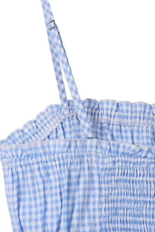 Blue gingham tank top*Blue gingham tank top*Pattern type : gingham *Sleeve length : sleeveless*Stretch : no stretch*Sheer : not lined, but not sheer*Care instruction : machine wash cold,