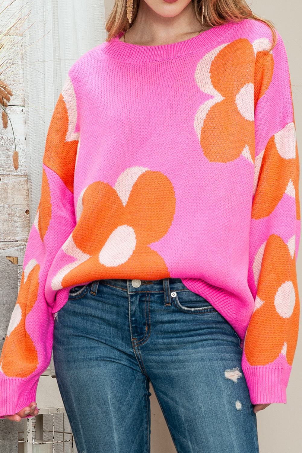 Pink & Orange 60s Floral Cable Knitted SweaterMaterial:100%Acrylic



		Add a pop of color and style to your wardrobe with our Pink &amp; Orange Floral Cable Knitted Sweater. This sweater features a vibrant fl