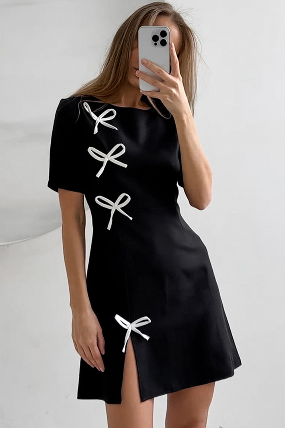 White Stripe New Chinese Bowknot Round Neck Short Dress