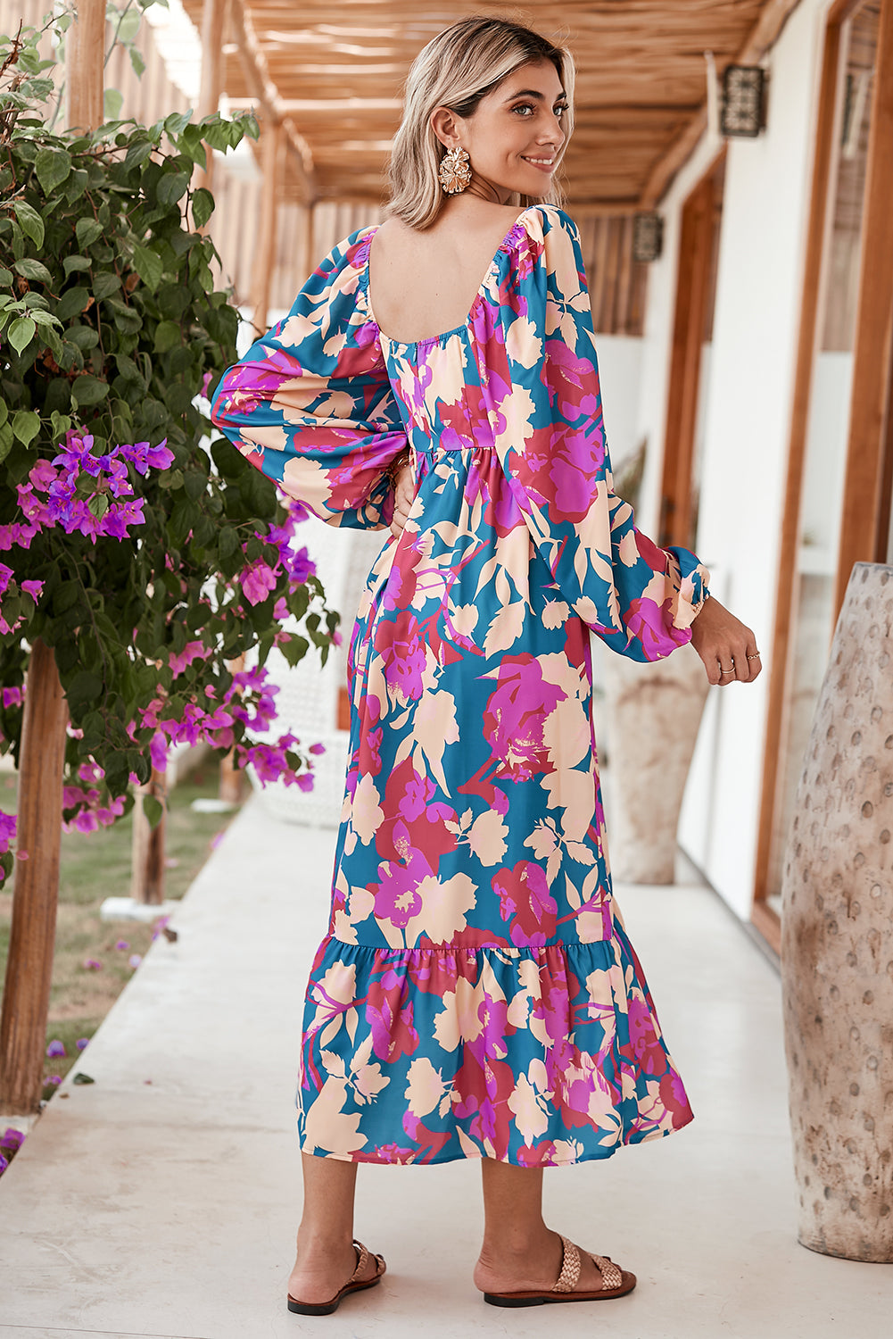 Multicolor Boho Floral Print Square Neck Ruffle Midi DressMaterial:100%Polyester



		This puff-sleeve dress brings a touch of vintage charm and whimsy
	
	
		Embrace the beauty of nature with the captivating floral pri