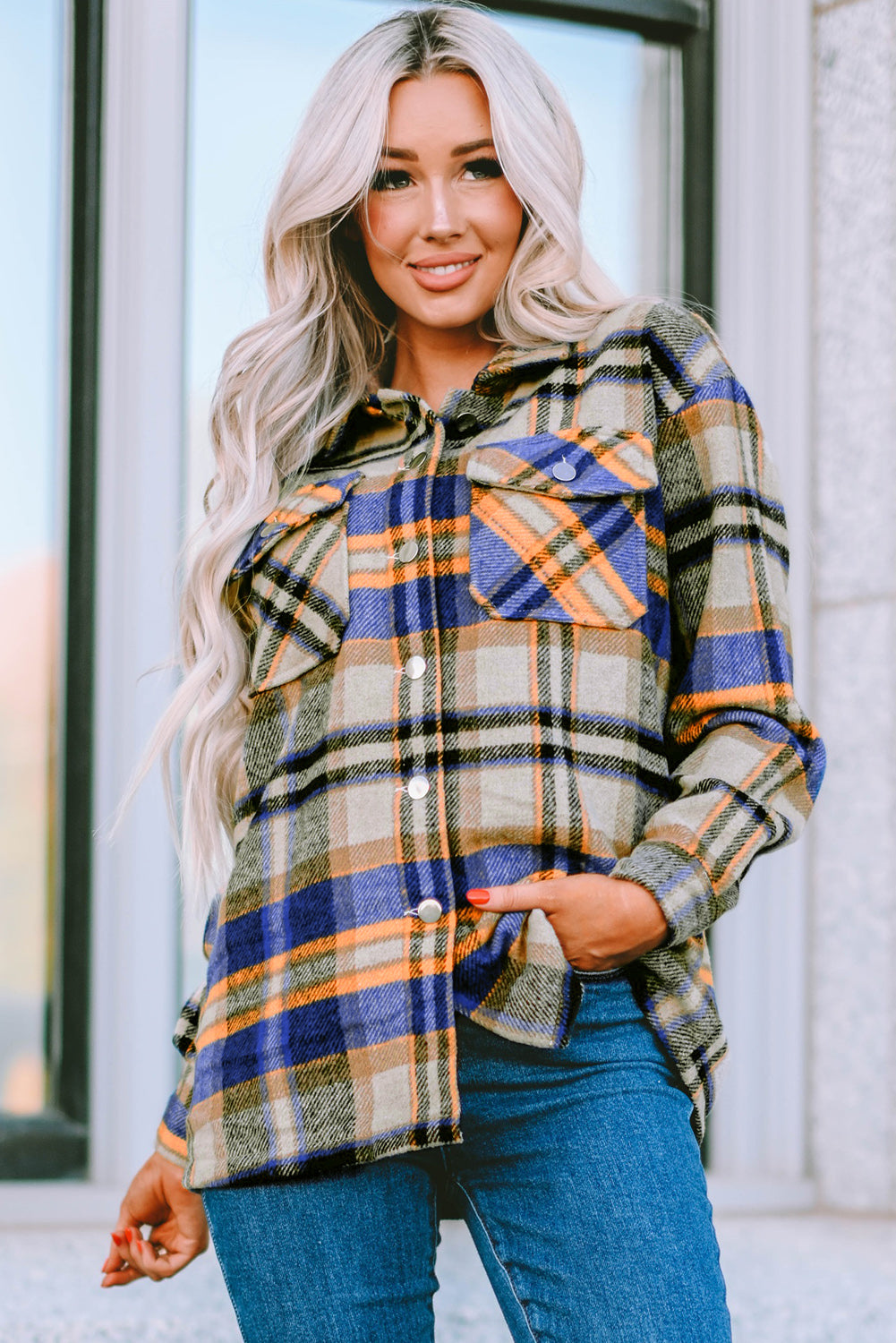 Khaki Plaid Print Casual Button Up Pocket ShacketMaterial:100%Polyester



		Sweet yet rugged plaid details adorn this cozy shirt
	
	
		Designed with a button front, long sleeves, large front pockets &amp; an 