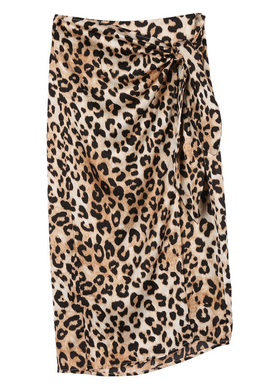 Satin leopard tie skirt- Satin leopard tie skirt- Pattern type : leopard pattern- Stretch : no stretch- Sheer : not lined, but not sheer - Care instruction : machine wash cold, only non-ch